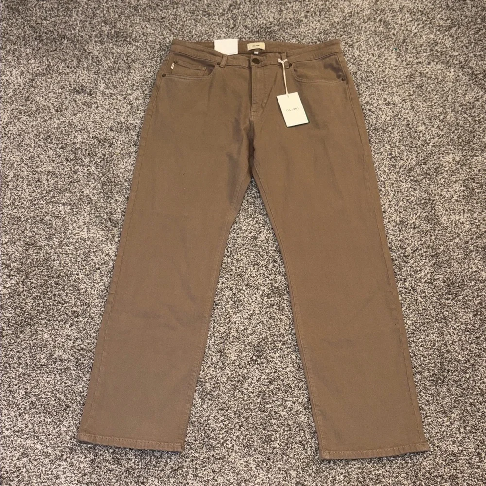 DL 1961 Avery Relaxed Straight in Desert Sand NWT 38/32